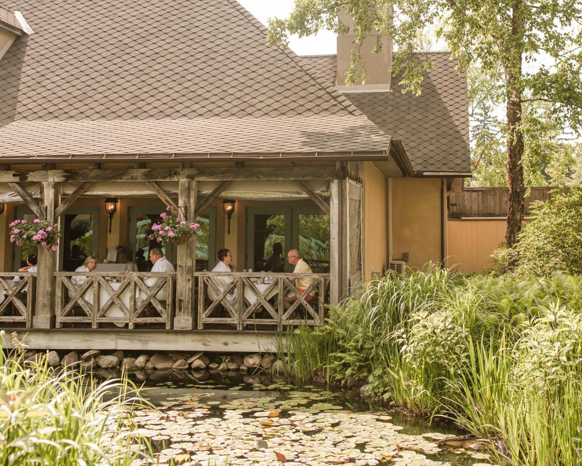 Mirbeau Inn & Spa - Skaneateles Exterior photo